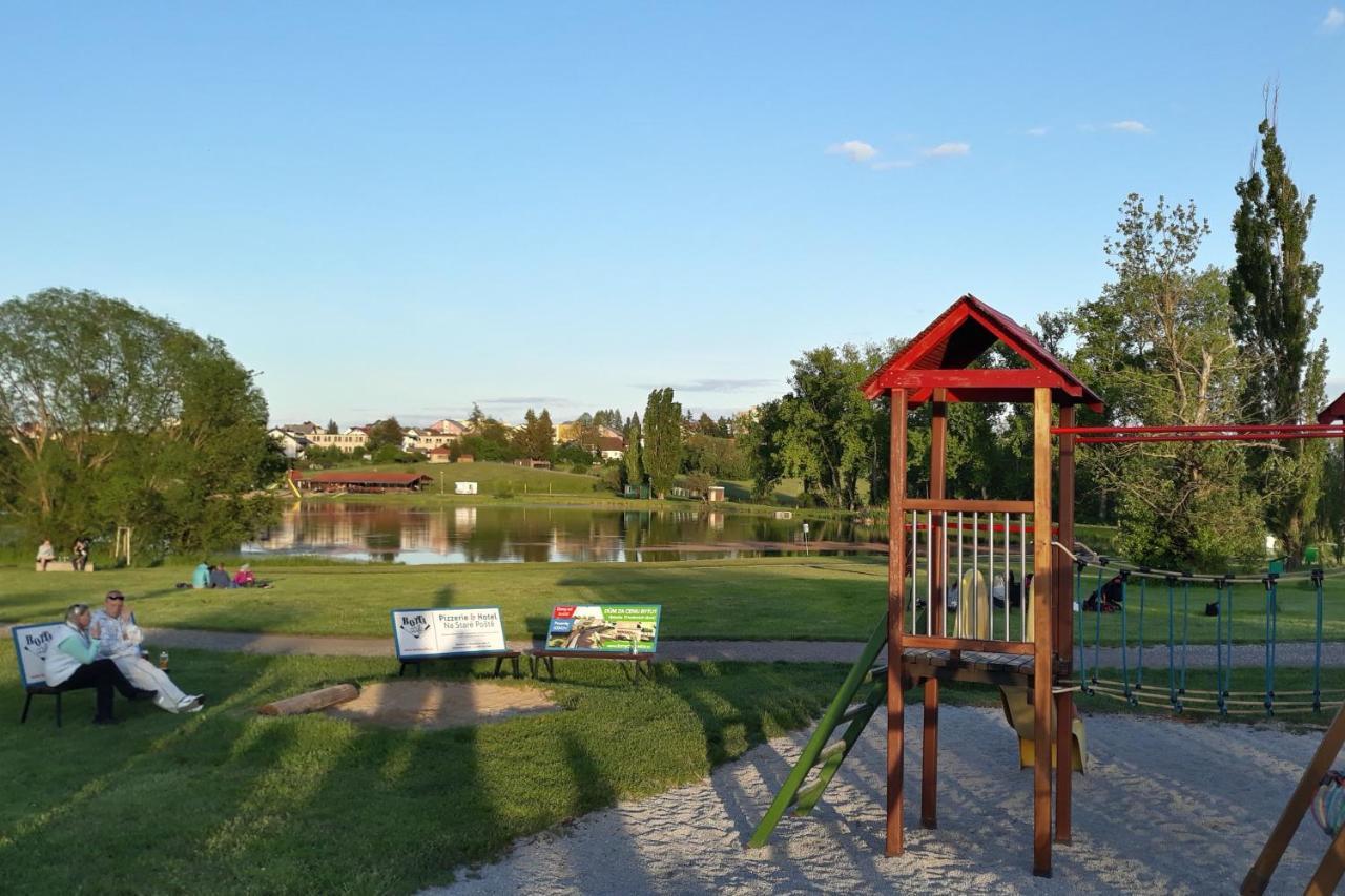 Apartman U Kacaku Врхлабі Екстер'єр фото